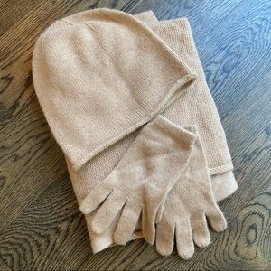 Mango Cashmere Scarf Gloves Hat Set